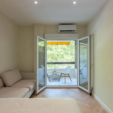 Minimalist Flat In The Heart Of The Costa Del Sol *