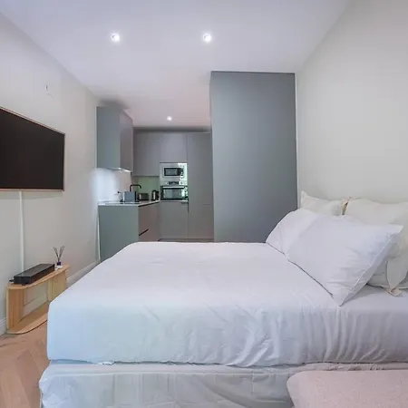 Minimalist Flat In The Heart Of The Costa Del Sol