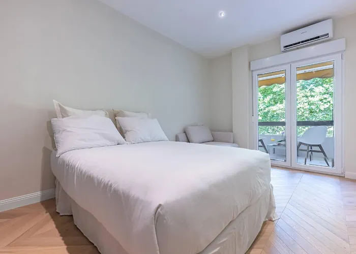 Minimalist Flat In The Heart Of The Costa Del Sol