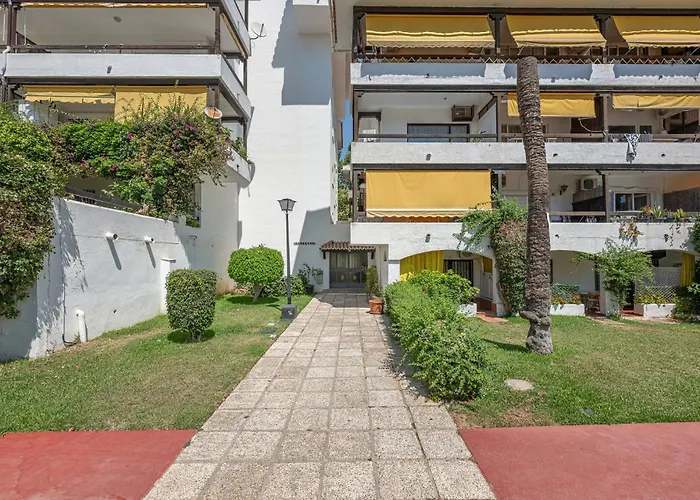 Minimalist Flat In The Heart Of The Costa Del Sol