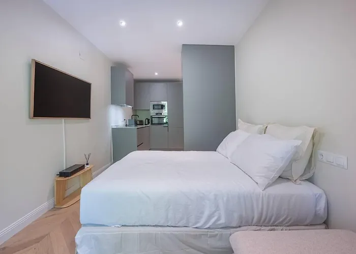 Minimalist Flat In The Heart Of The Costa Del Sol